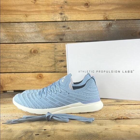 APL Men's Techloom Wave Sneakers - Forged Blue/Ivory - 9 - New in box - Picture 1 of 8